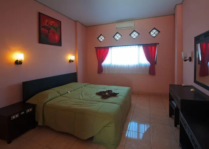 Pesona Hotel Kuta (Bali)