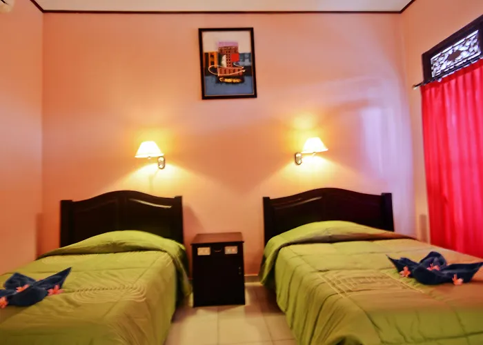 Pesona Hotel 2*